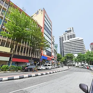 Hotel Super Oyo 90572 J Masjid India