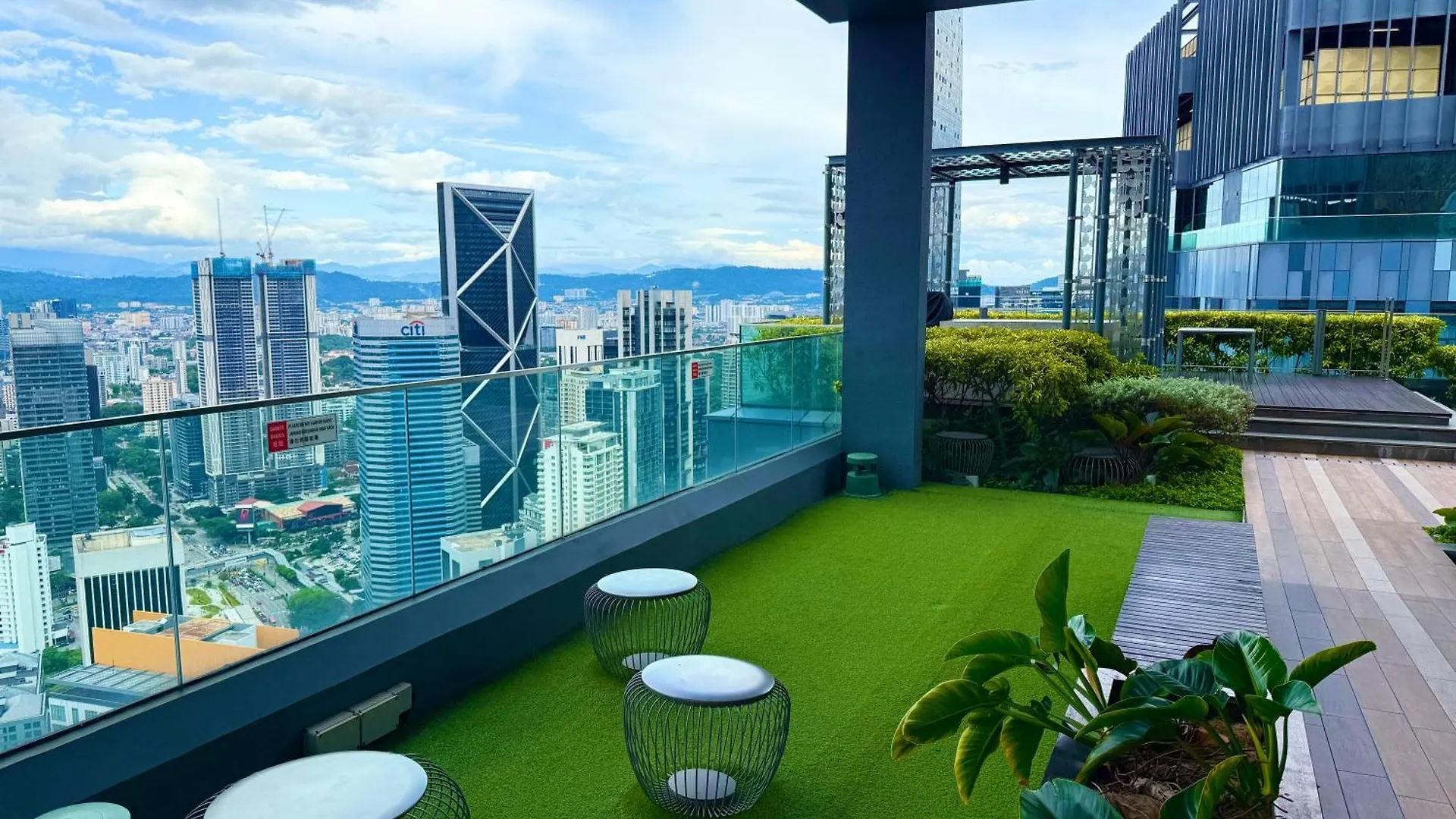 Star Suites Klcc By Flixses Kuala Lumpur