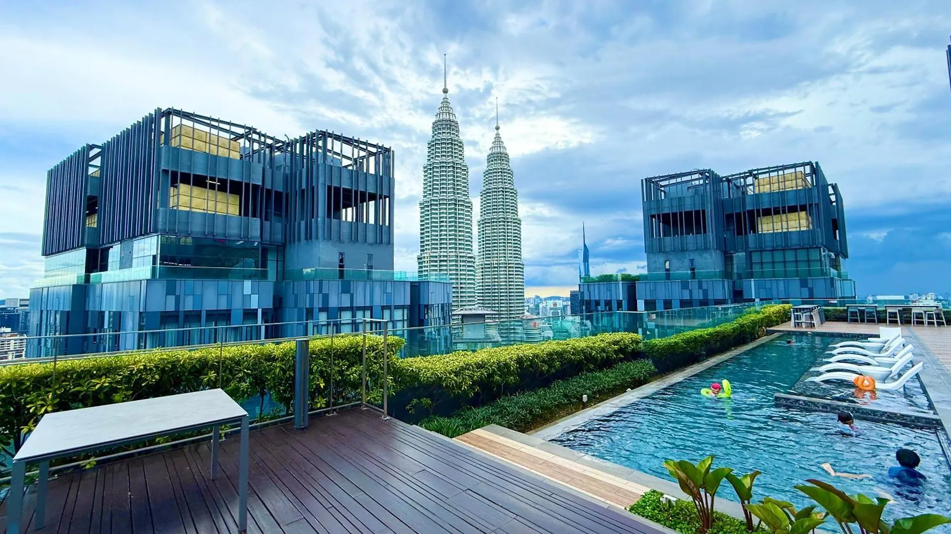Star Suites Klcc By Flixses Kuala Lumpur Malaysia